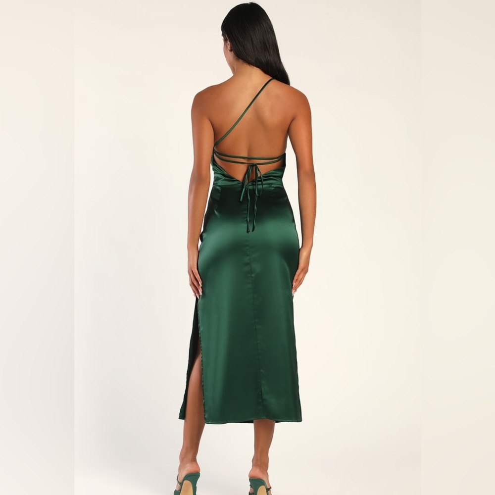 LULU’S ONE SHOULDER LACE UP MIDI DRESS NWT - Picture 4 of 10